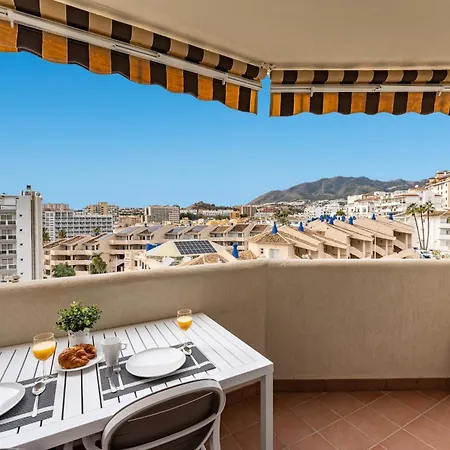 Benalbeach Bliss Seafront Retreat With Balcony Benalmadena Exterior photo